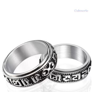 Accessoire relaxant : bague mantra tibétain pour le bien-être