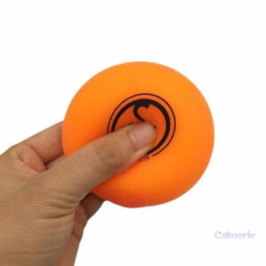 Balle anti-stress molle orange pour détente et relaxation