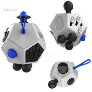 Jouet fidget cube blanc conçu pour soulager l'anxiété
