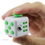 Fidget Cube de couleur verte, jouet anti-stress ludique