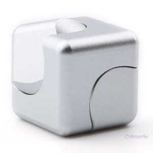 Fidget Cube Spinner en métal argenté pour apaiser l'anxiété