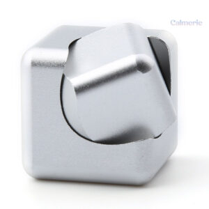 Accessoire de bien-être Fidget Cube Spinner couleur argent