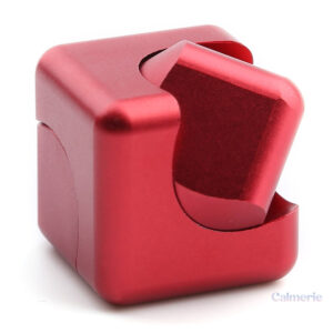 Cube fidget rotatif rouge pour réduire le stress et l'anxiété