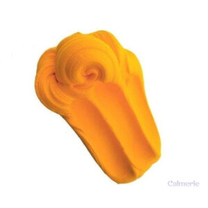 Slime orange moelleux pour une expérience tactile amusante