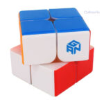 Cube magique Gan 249 V2 M pour des résolutions rapides et fluides