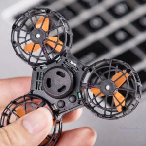 Accessoire de jeu tendance : Hand Spinner Volant coloré