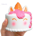 Jouet squishy licorne au design de gâteau moelleux