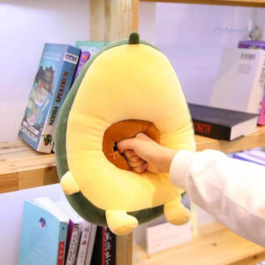 Avocat Kawaii en peluche, parfait pour la détente