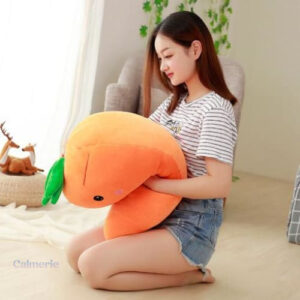 Jouet en peluche carotte, idéal pour la détente et le fun
