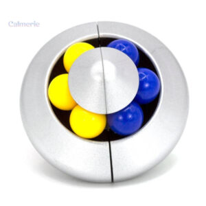Version compacte du Puzzle Orbit, un objet apaisant