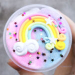 Slime doux et coloré aux teintes arc-en-ciel