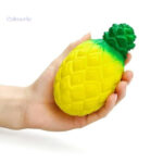 Variété de squishy ananas avec texture agréable et relaxante