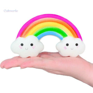 Jouet squishy doux en forme d'arc-en-ciel