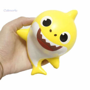 Requin squishy doux pour les enfants et adultes
