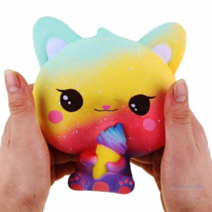 Chat squishy aux couleurs vives et variées