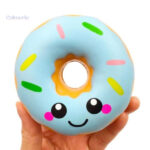 Jouet squishy donut bleu pour une détente amusante