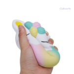 Variété de squishy en forme de donut avec un thème licorne