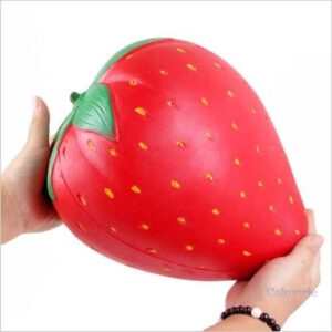 Jouet squishy doux, motif fraise géante