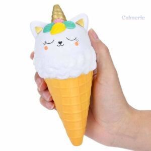 Jouet squishy en forme de glace avec un chat mignon