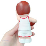 Figurine squishy représentant un joueur de basketball