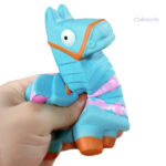 Lama squishy bleu idéal pour la détente et le jeu