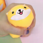 Variété de squishy Shiba Inu, doux et apaisant au toucher