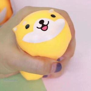 Variété de squishy Shiba Inu, doux et apaisant au toucher