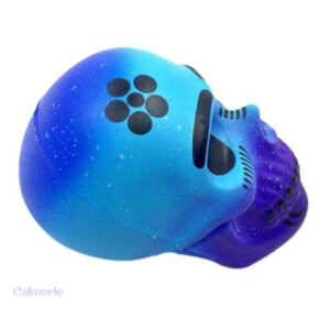 Vue rapprochée du squishy Tête de Mort, texture douce
