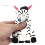 Zèbre squishy doux pour une expérience apaisante